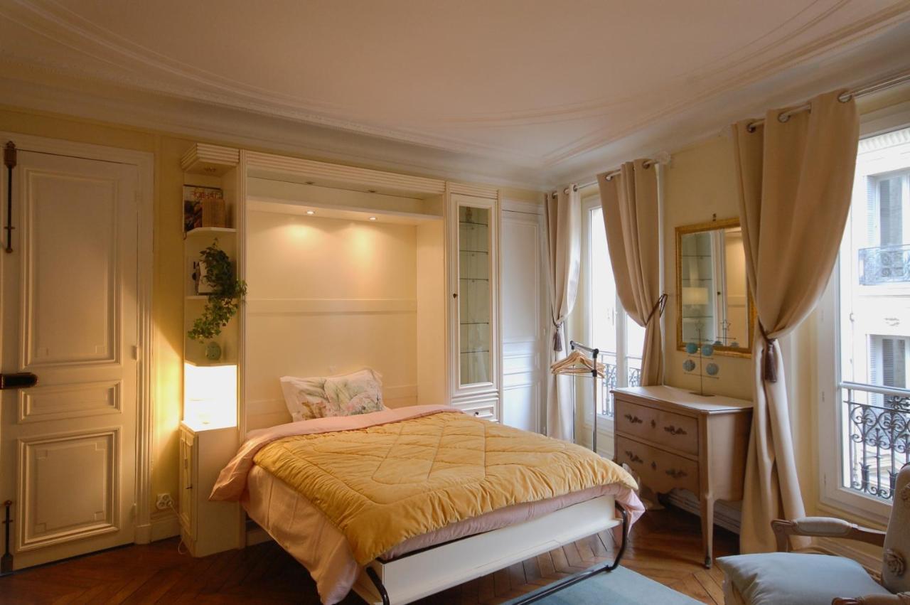 Two-Bedroom Apartment Champs-Elysees Париж Экстерьер фото